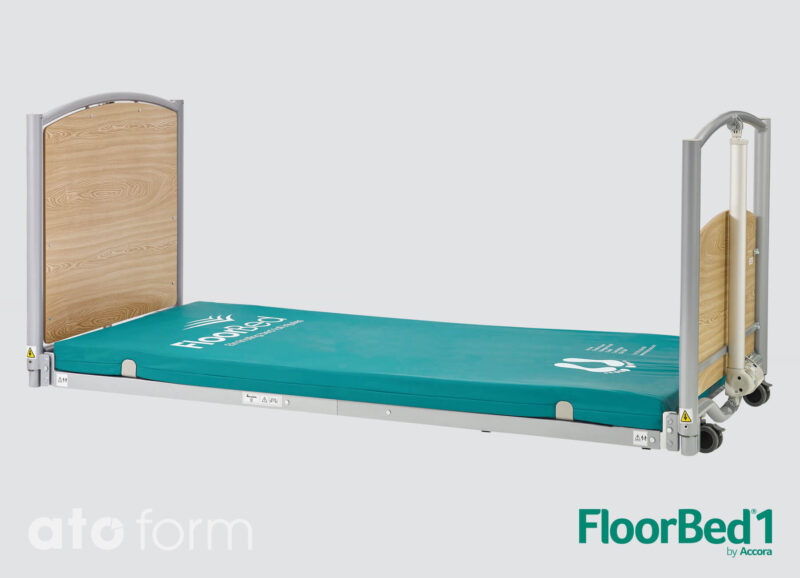 Floorbed1 mit niedrigster Einstellung der Liegefläche reduziert das Fallrisiko